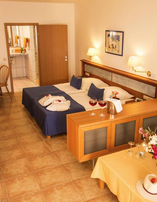 Suite Hotel Marina Playa Esquinzo Luaran gambar